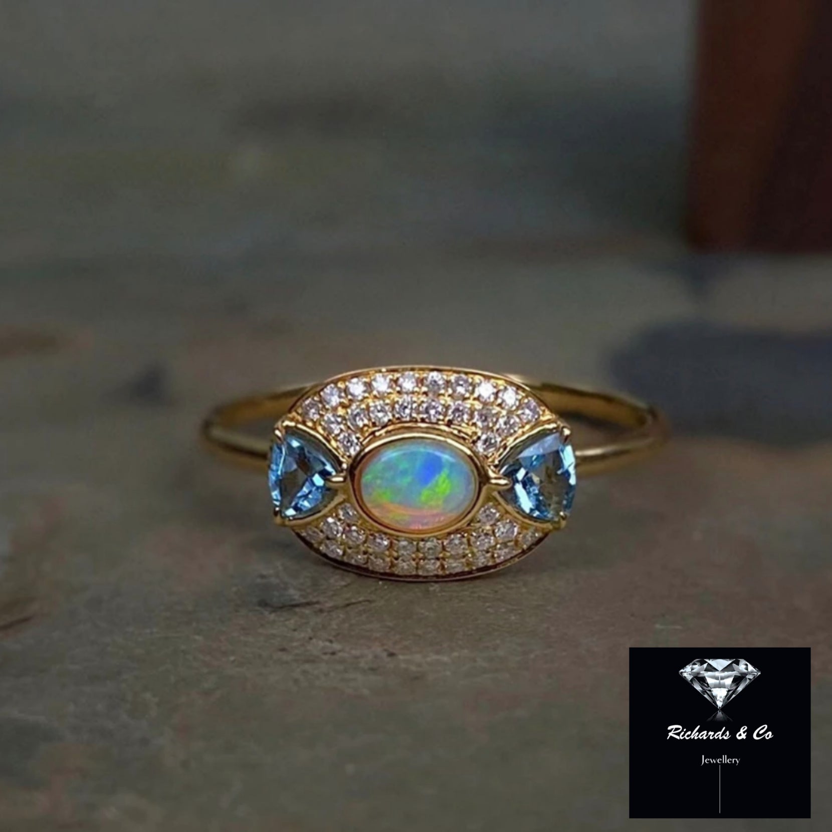 18k Yellow Gold Opal Sapphire & Diamond Ring