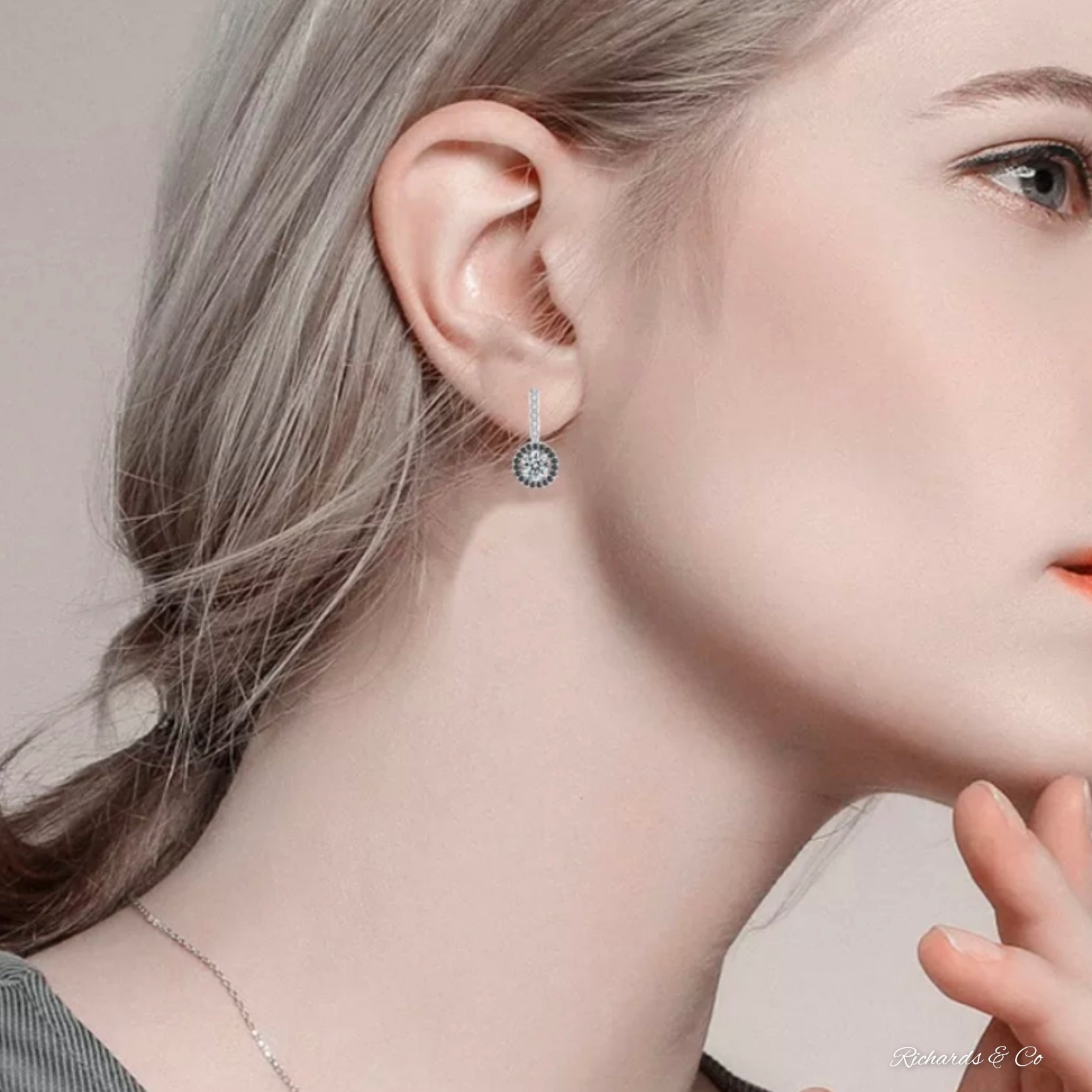 BLACK BEAUTY - Collection Dangle Hoop Silver Earrings