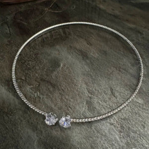 ANNIKA - Heart Moissanite Choker Necklace