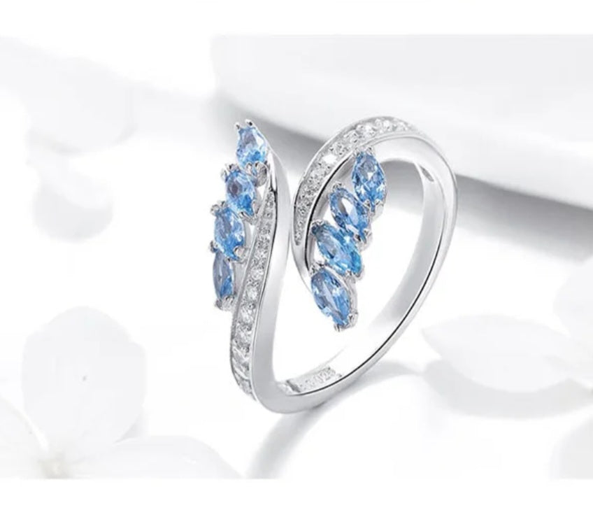 SERENE SASIKA Silver Ring