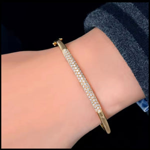 R&C FREYA - Diamond Gold Bangle