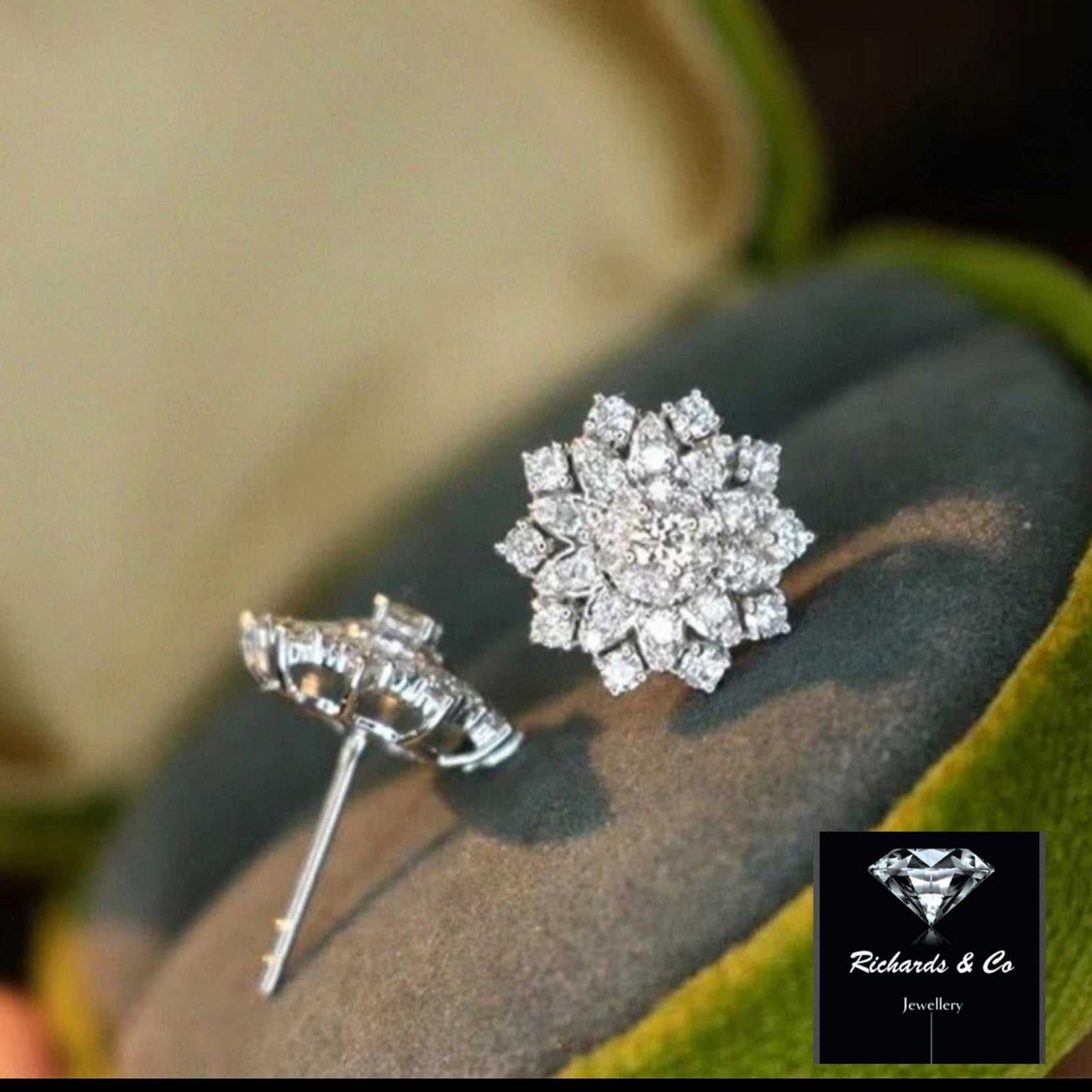 18K white gold diamond stud earrings with round cut natural diamonds in prong setting for elegant bridal or special occasions